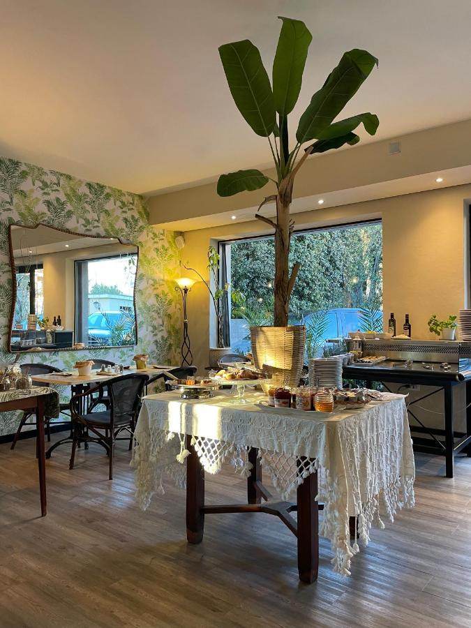ברדולינו B City Hotel מראה חיצוני תמונה