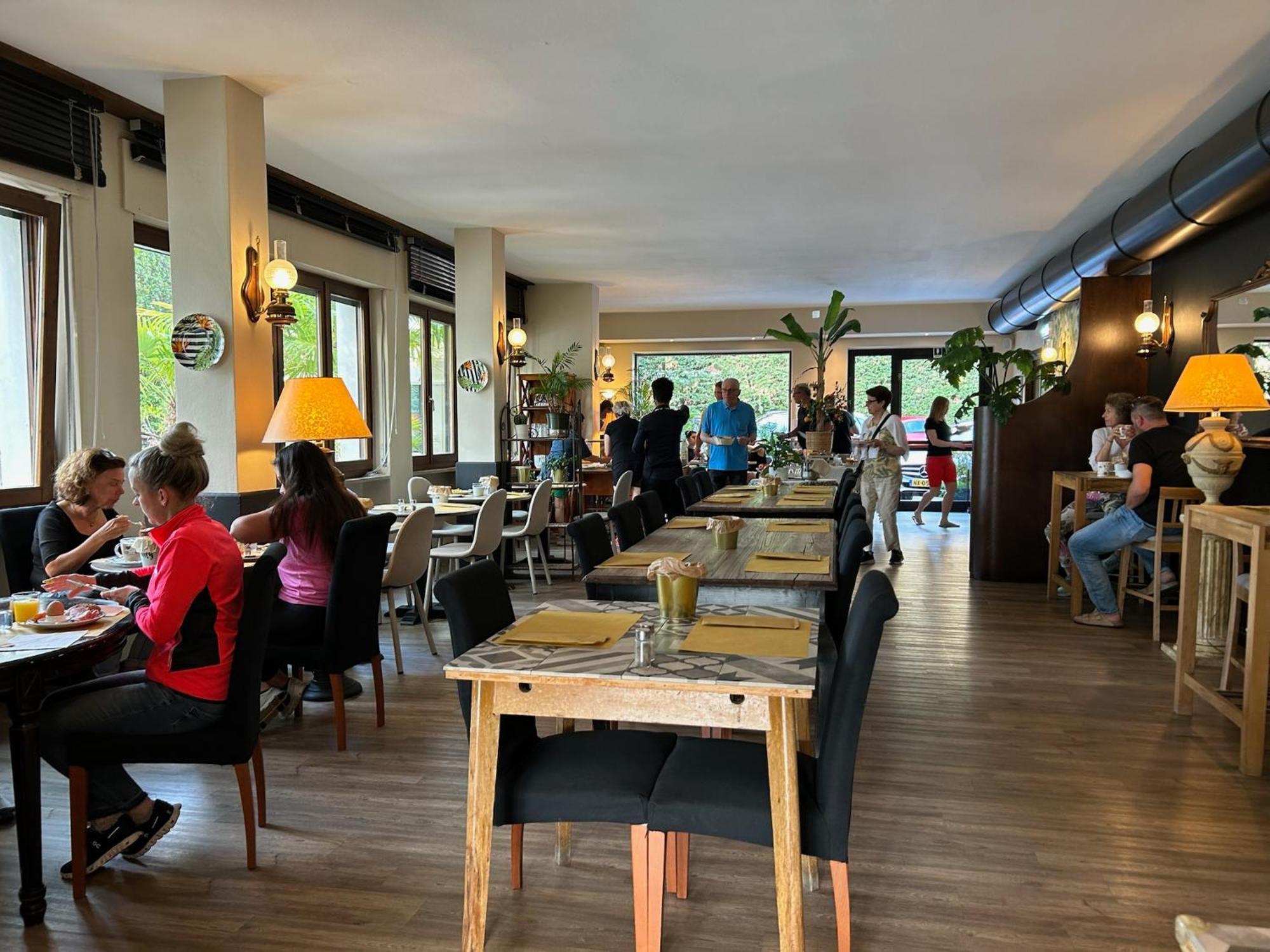 ברדולינו B City Hotel מראה חיצוני תמונה