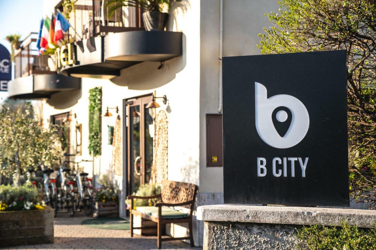 ברדולינו B City Hotel מראה חיצוני תמונה